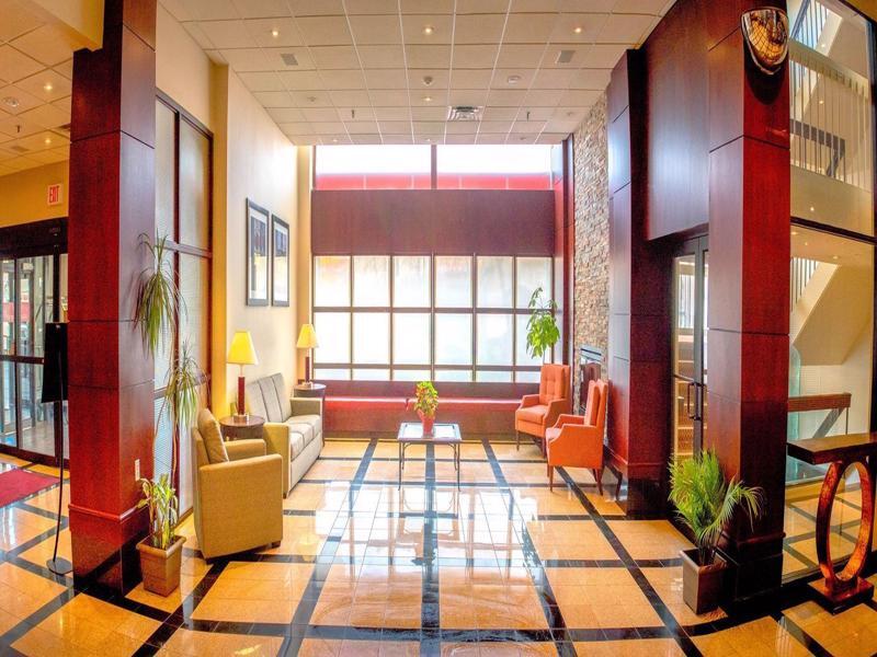 Hamilton Plaza Hotel And Conference Centre Εξωτερικό φωτογραφία